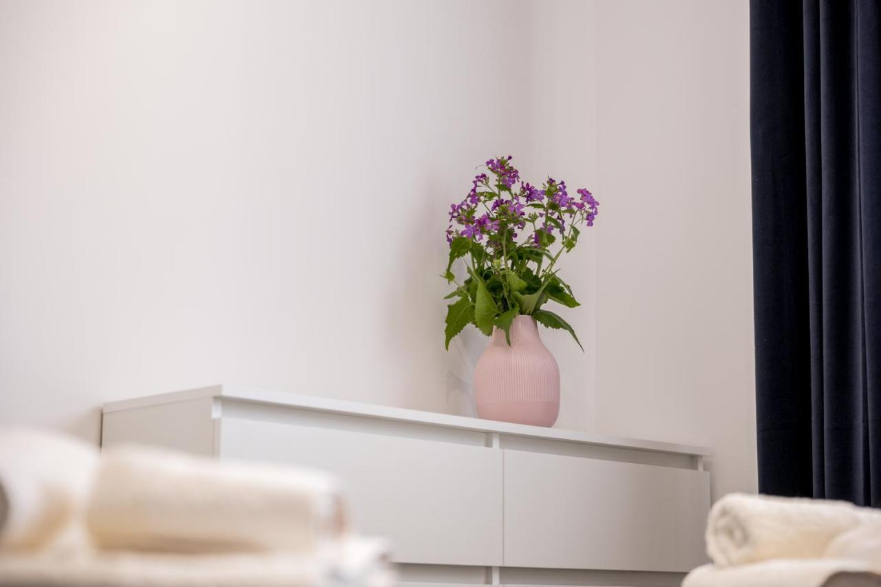 Apartments Villa Katana Πόρετς Εξωτερικό φωτογραφία
